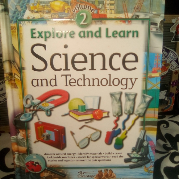 SET $150........EXPENSIVE EXPLORE AND LEARN BOOK SET PAID. $369. - Picture 6 of 8